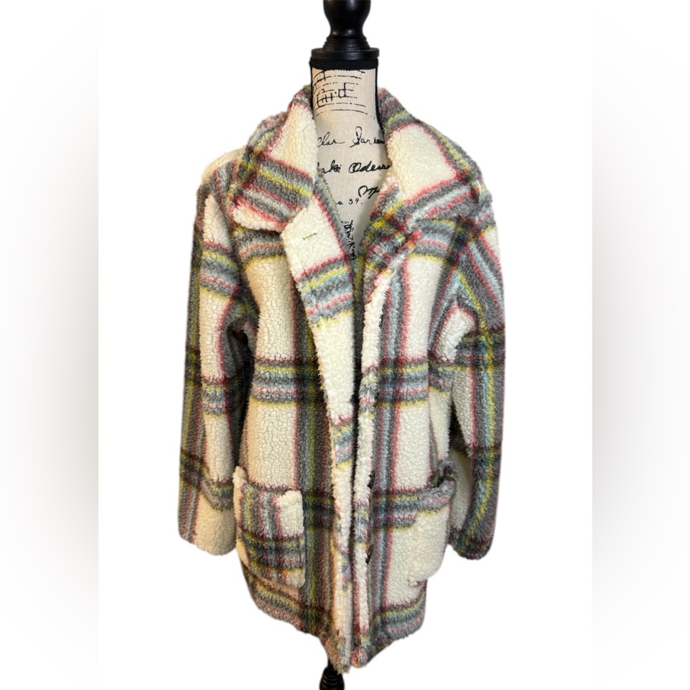 Sabrina Lauren New York Women’s Plaid Soft Warm Fluffy Button Front Jacket Sz Lg